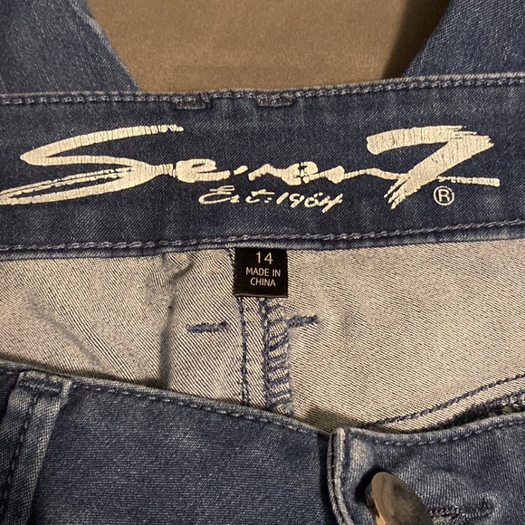 Seven7 jeans - Picture 3 of 5